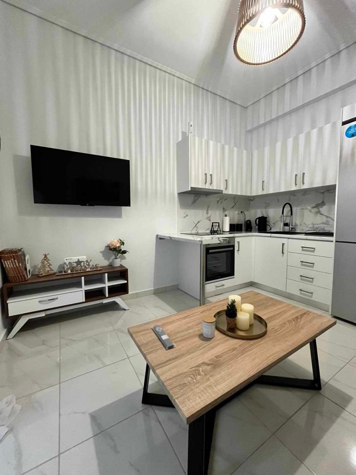 Elegant & Modern Apartment Near To Athens Riviera Pireus Zewnętrze zdjęcie
